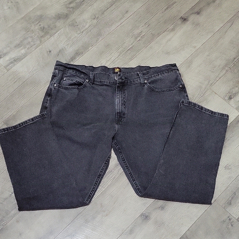 Classic Black Men's Jeans